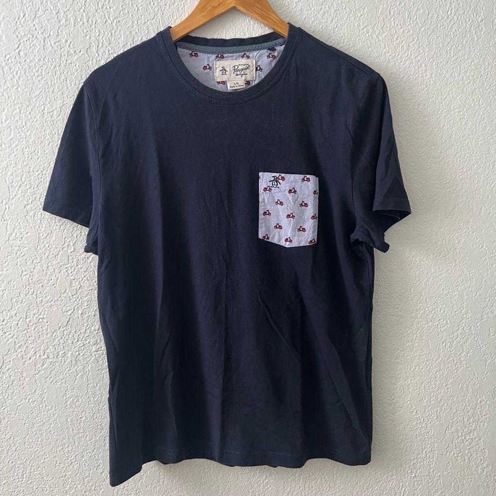 Penquin by Munsingwear Men's‎ L Navy Tee Check Scooter Pocket T-Shirt